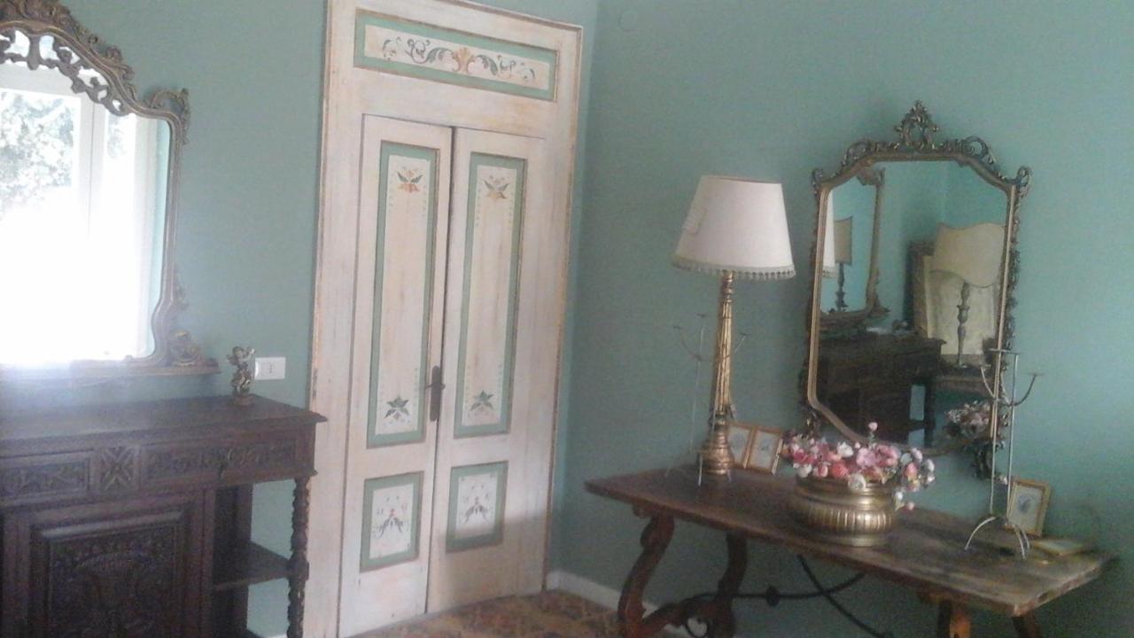 Villa Di Miscio Sant'Agata di Puglia Luaran gambar